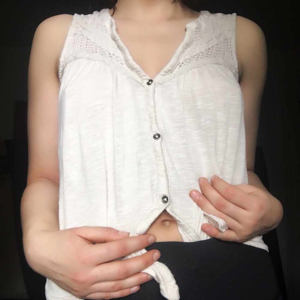 URBAN OUTFITTERS —SLEEVELESS BABYDOLL